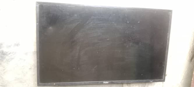 Haier Led 32 inch 2 line ha baki koi masla nhi ha bilkul ok ha