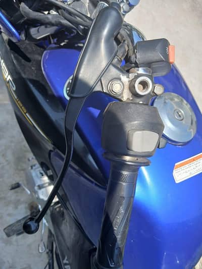 YBR 125