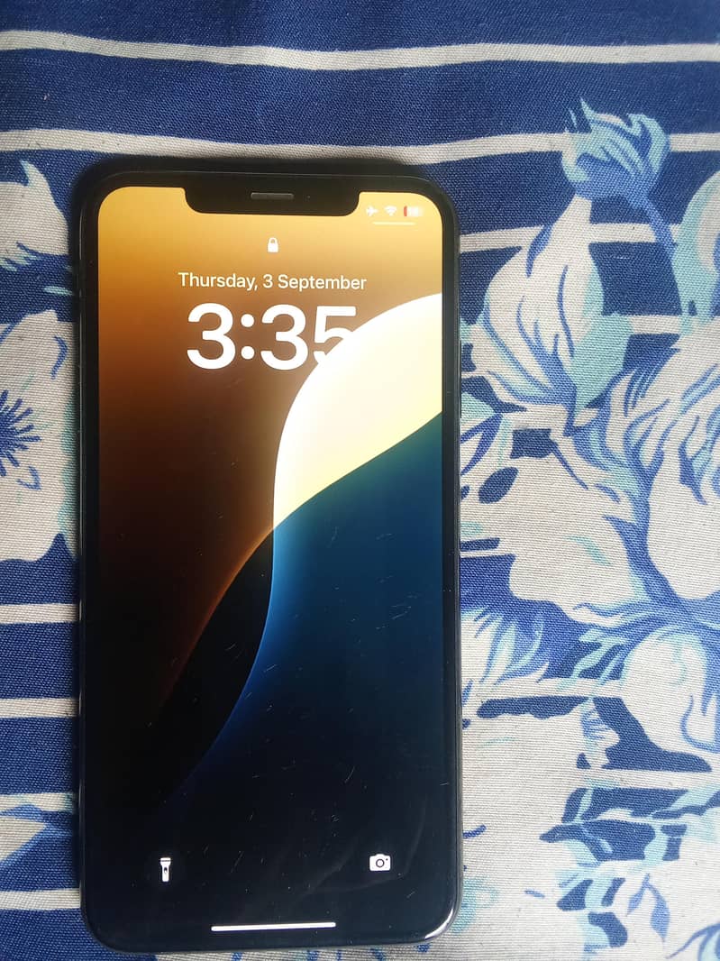 Apple iPhone XS Max 2