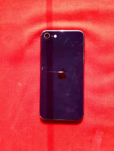 Apple iPhone SE