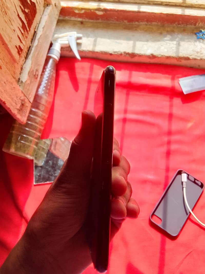 Apple iPhone SE 3