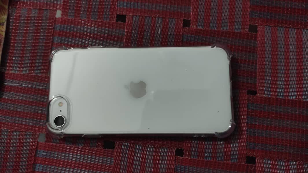 Apple iPhone SE 0