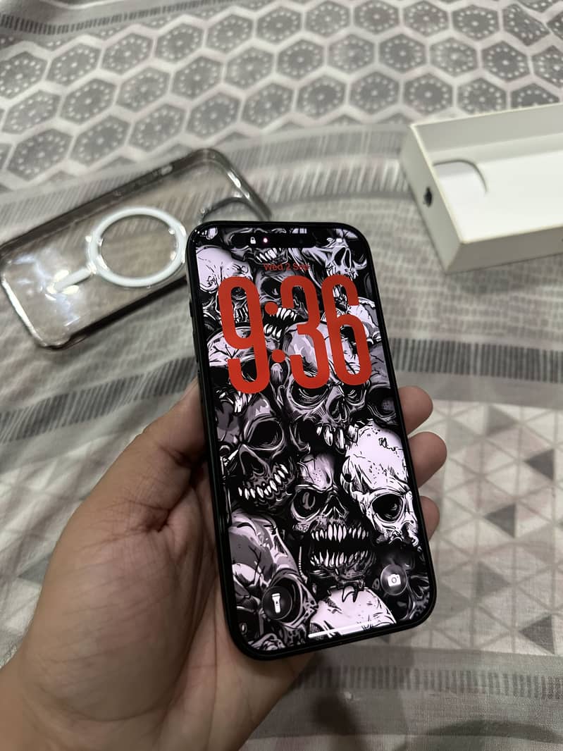 Apple iPhone 15 7