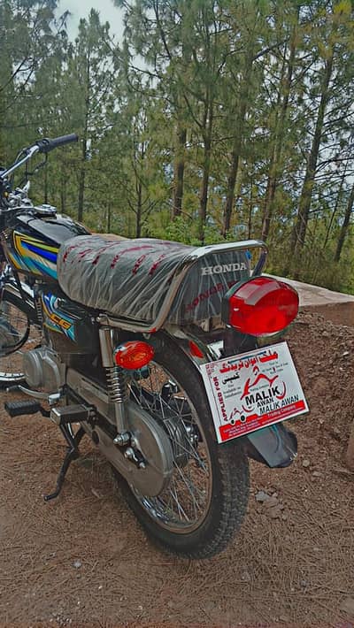Honda 125 for sale 0/3/4/5/5/0/8/9/9/5*8