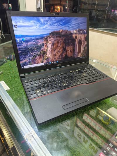 Fijustu laptop for sell! exchange possible with mobile phone