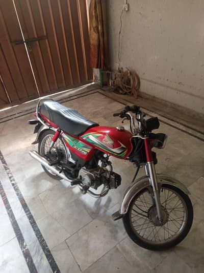 honda 70 2022 model 10 by 10