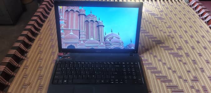 Acer laptop 1st generation 4gb ROM 256 GB rom