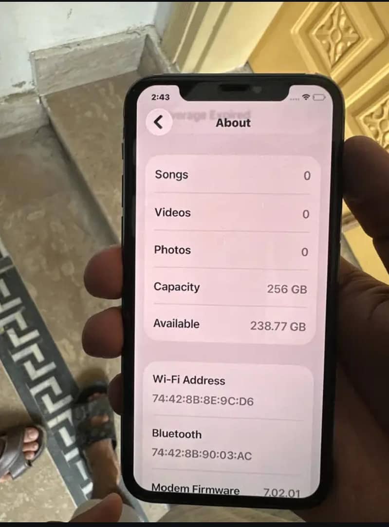 Apple iPhone 11 Pro 6
