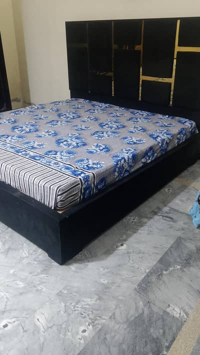 Bed with side tables