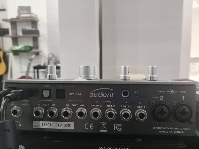 Audient id22 Audio Interface 1