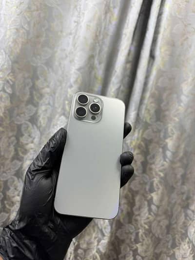 Apple iPhone 15 Pro Max