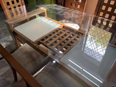 Dining table
