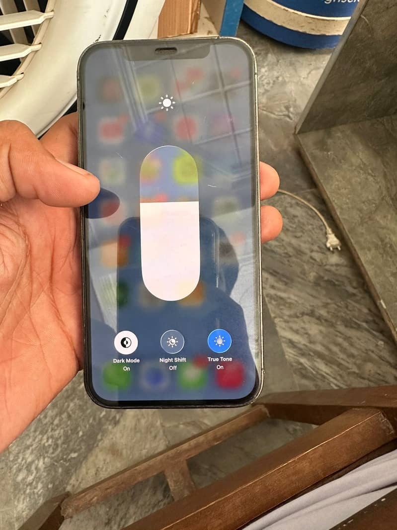 Apple iPhone 12 Pro 1