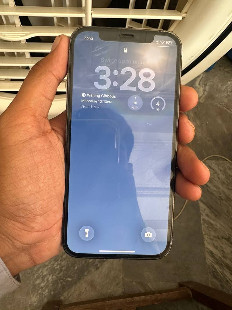 Apple iPhone 12 Pro 2