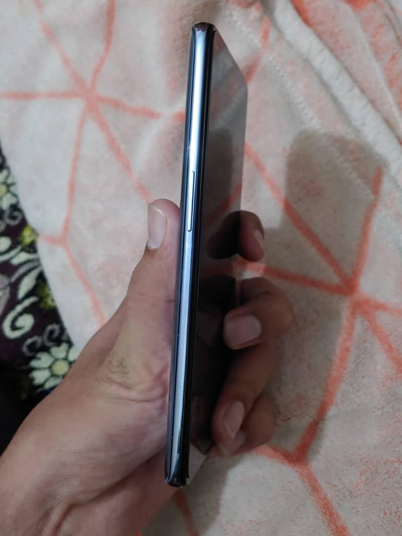 One Plus 9 5