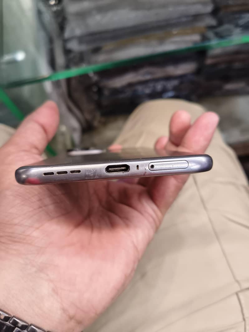 Tecno Spark 40pro plus 3