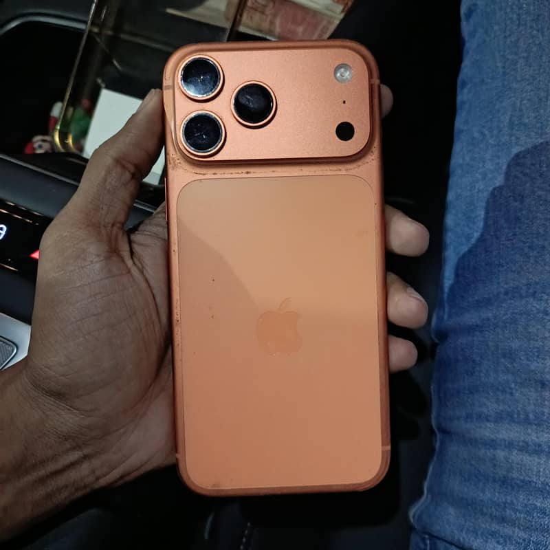 Apple iPhone 17 Pro Max 0