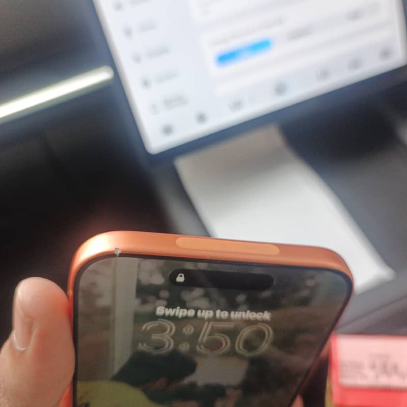 Apple iPhone 17 Pro Max 7
