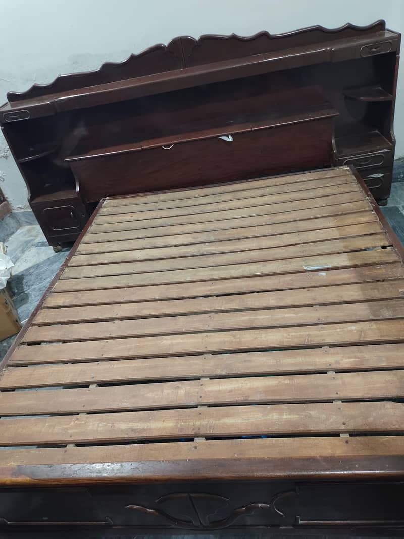 Solid King size bed with sides tables 2