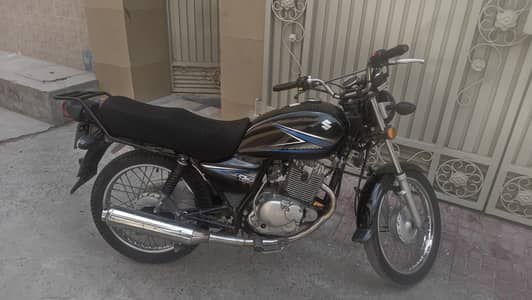 Suzuki GS 150 2024