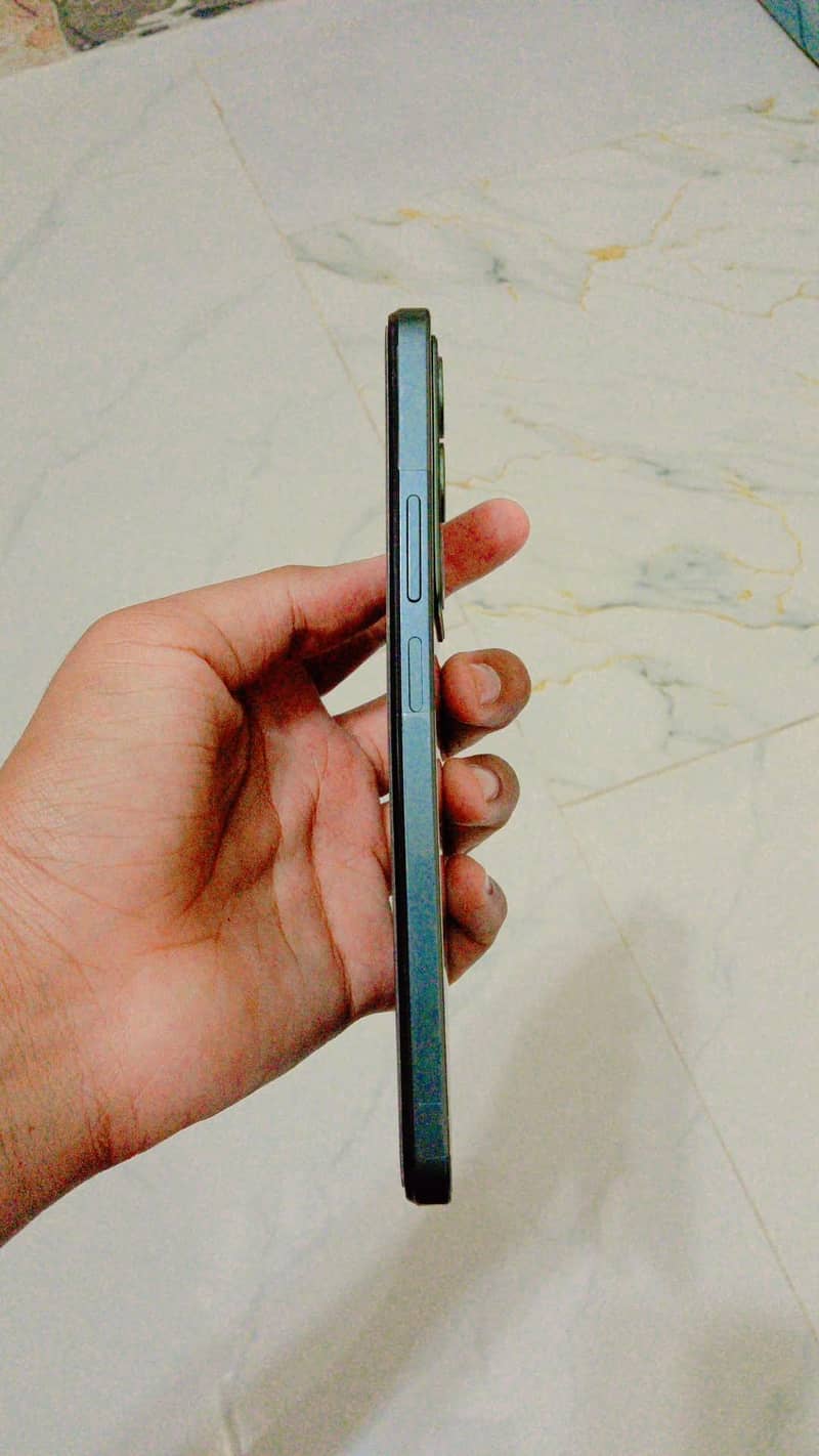 Realme C71 1