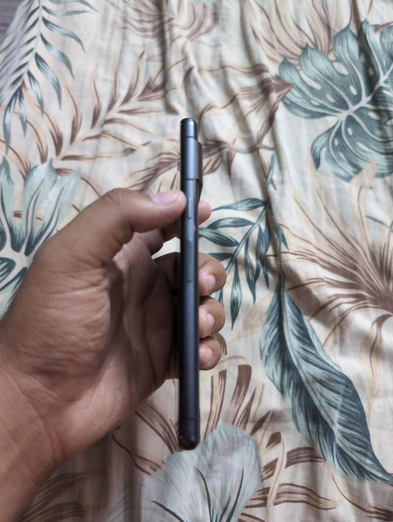 Google Pixel 7 3