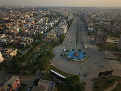 Transfer Free 5 Marla Commercial Plot For Sale In Broadway Commercial Park, View City Lahore