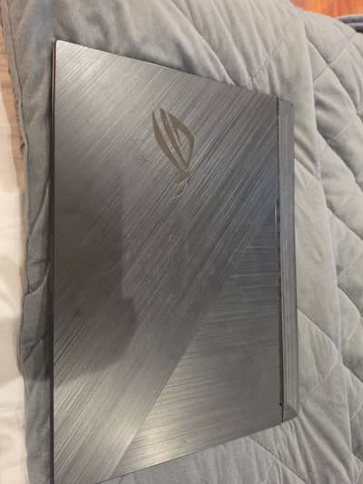ASUS ROG Strix G17 | i7-10750H | RTX 2070 8GB | 16GB RAM | 144Hz