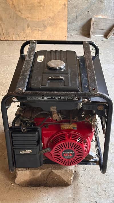 Eternus Powered by Honda (BH 7000 DXE)