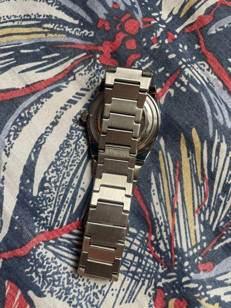 Classic watch 1