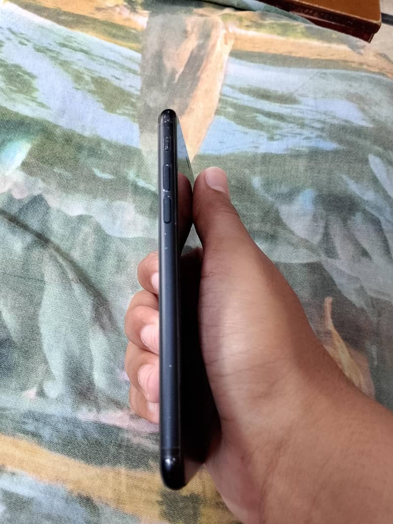 Apple iPhone SE 2