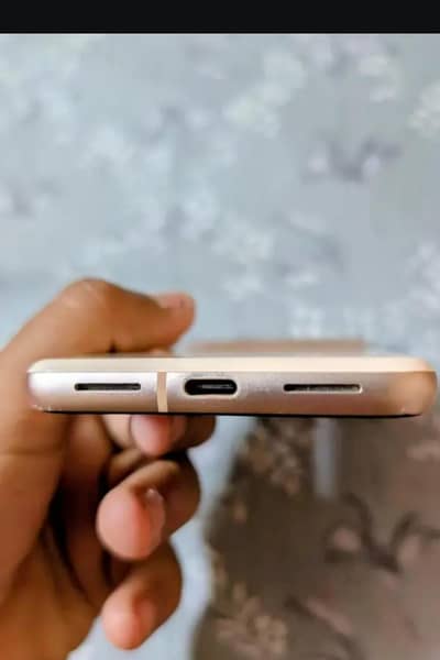 Google Pixel 8