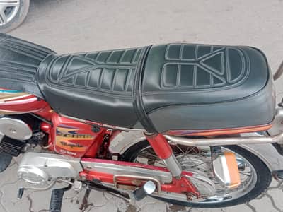 Yamaha YB 100