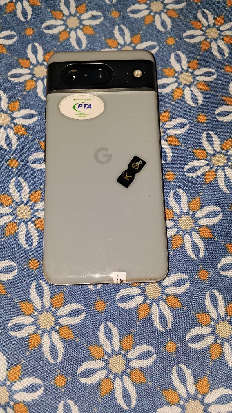 Google Pixel 8 1