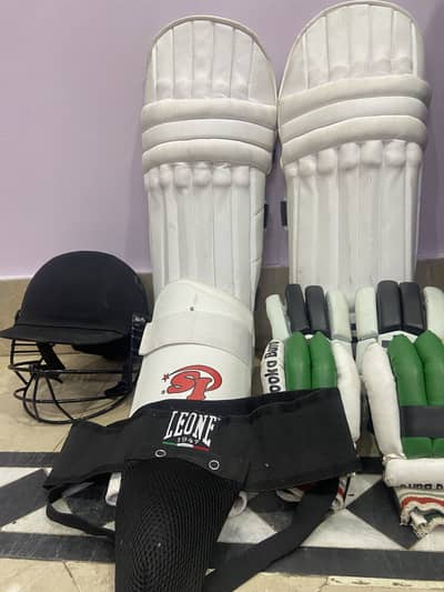 Cricket  kit for boy under 14 with bat