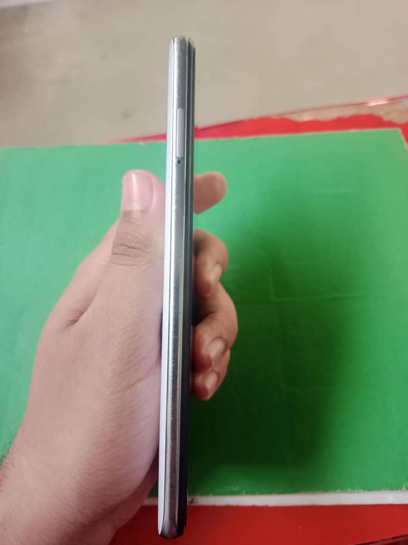 Xiaomi Redmi Note 9S 1