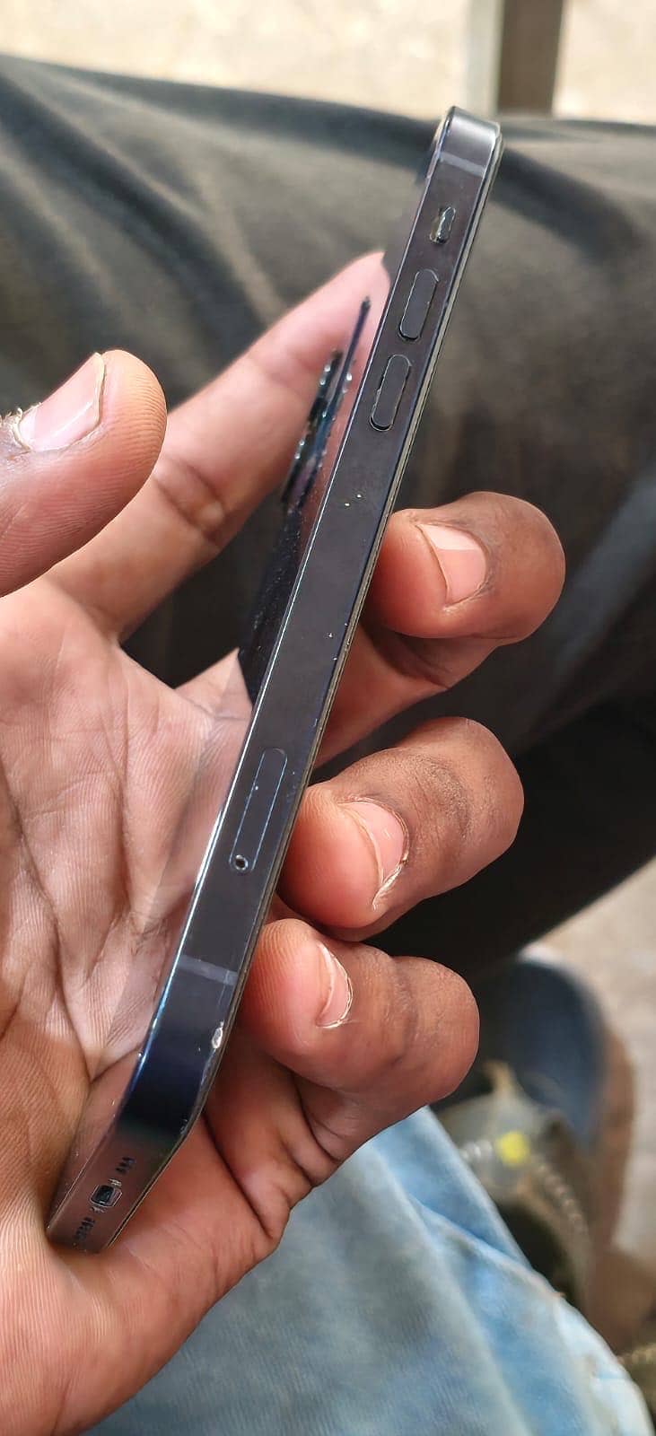 Apple iPhone 12 2