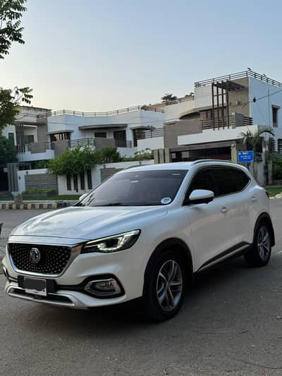 MG HS 2021