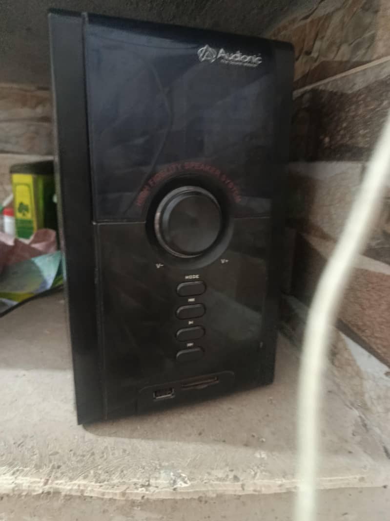 audionic speaker 2