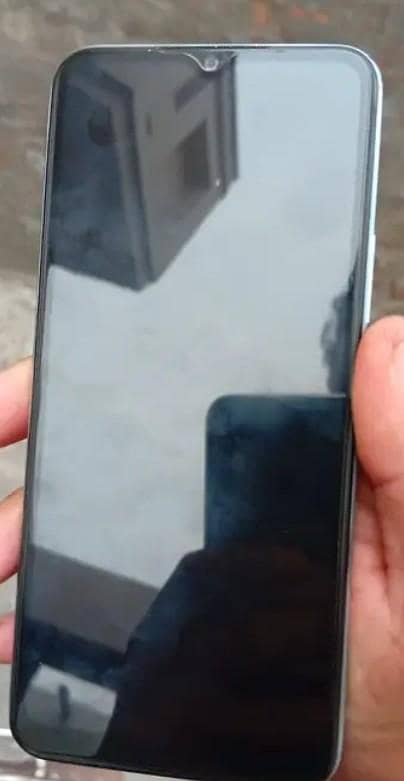 Vivo V21 4