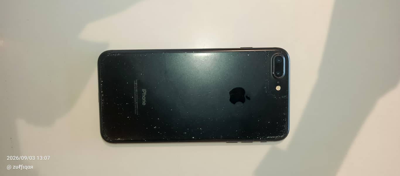 Apple iPhone 7 Plus 1