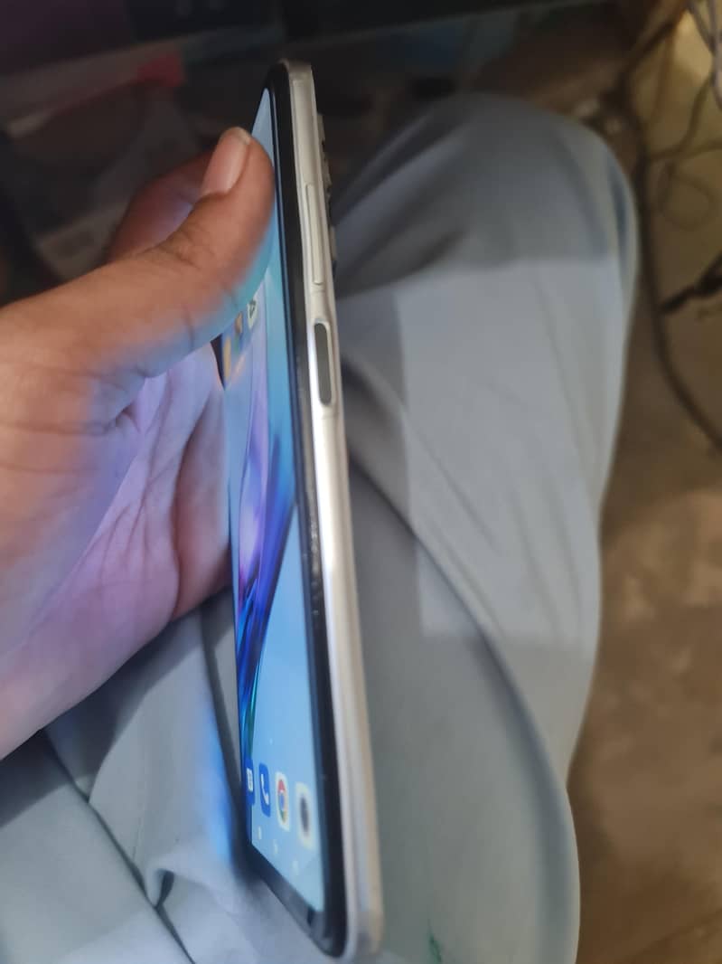 Xiaomi Redmi Note 11 Pro 4