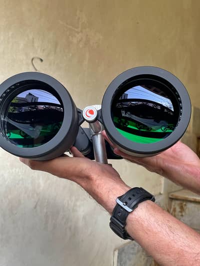 Celestron SkyMaster 20×80 Binoculars – Excellent Condition