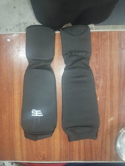 MCD MMA shin guards