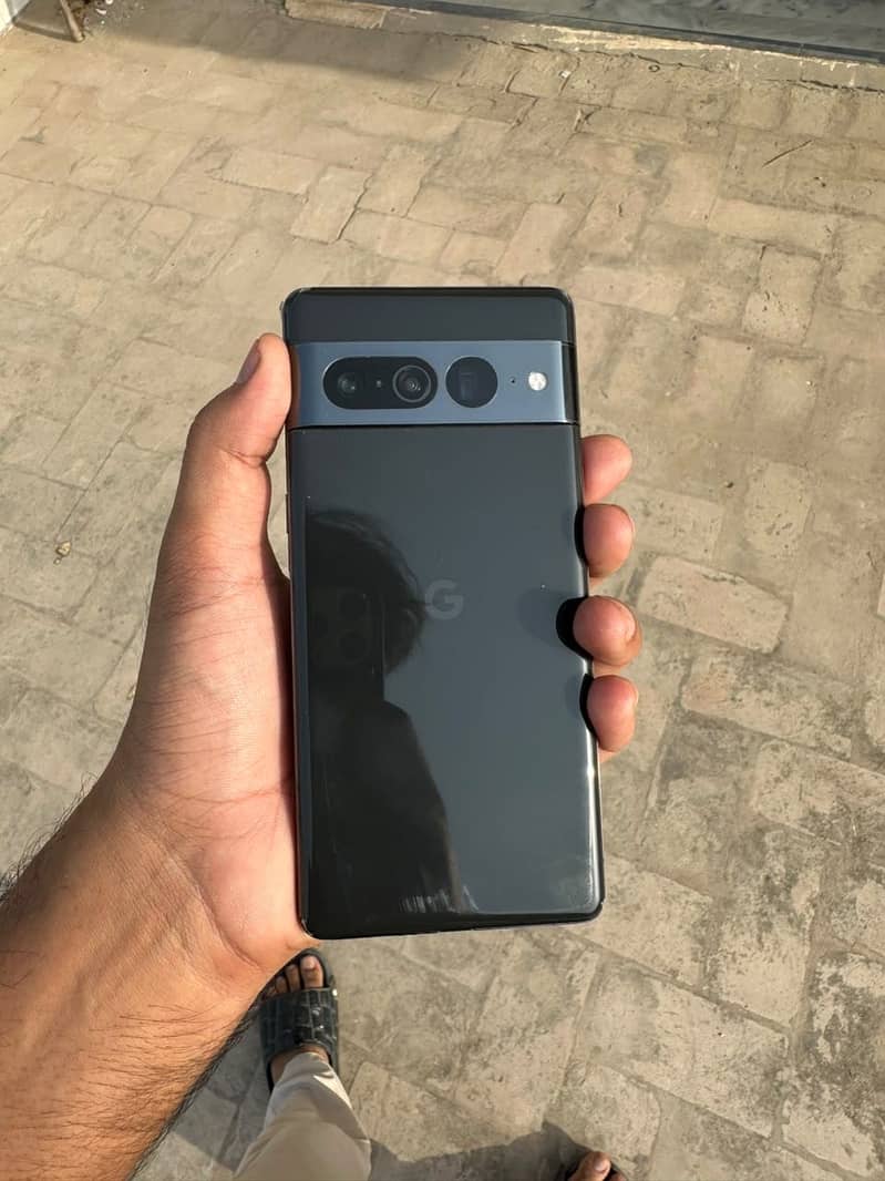 Google Pixcel 7 pro 4