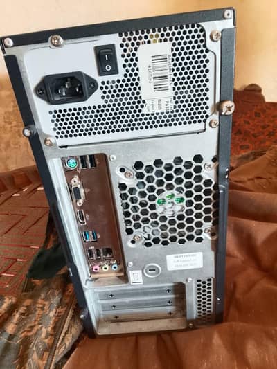 tower PC i3 8 generation 256ssD 3tb hrd