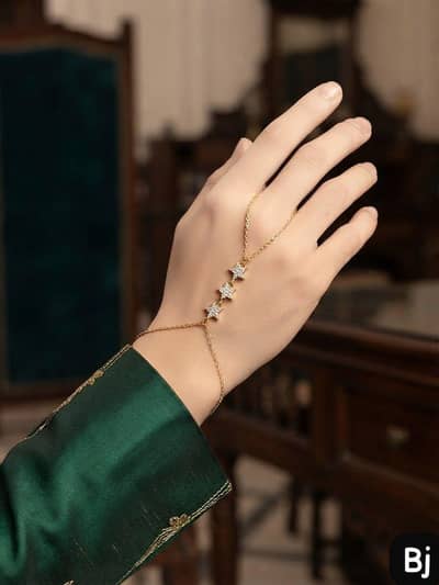  Stylish Artificial Hand Chain / Bracelet