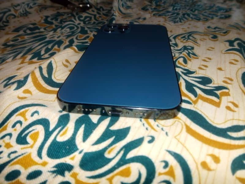 Apple iPhone 12 Pro 1