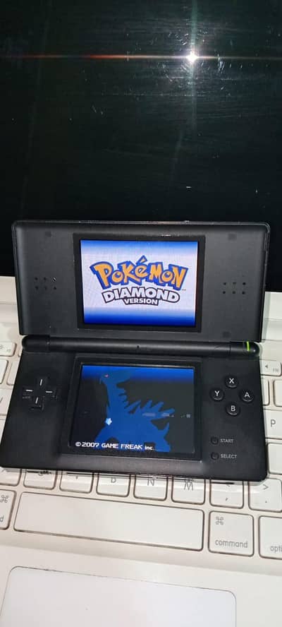 Nintendo ds light black