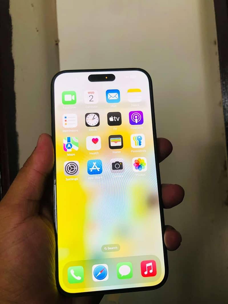 Apple iPhone 15 Pro Max 1